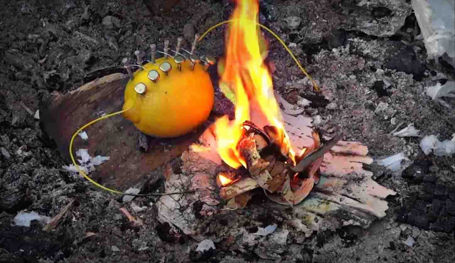 How To Make Electricity And Fire From A Lemon In One Minute?