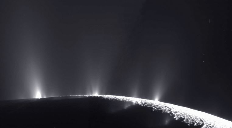 NASA finds Water: Enceladus Moon is Where Life May Exist