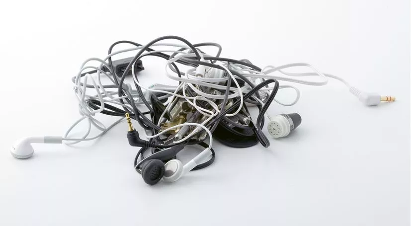 entangled earphones mystery solved
