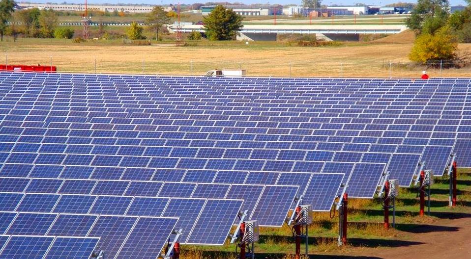 solar-panel-power-grid-mit