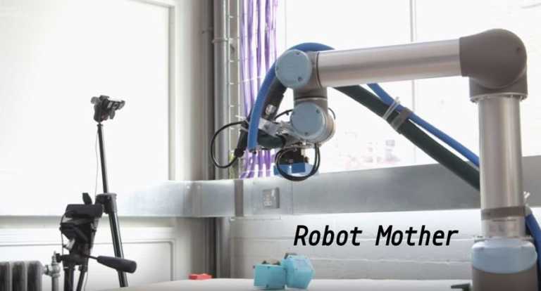 robot-mother