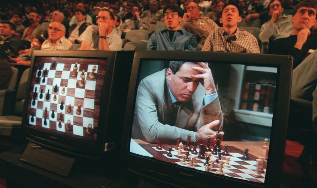 Chess Grandmasters Take Lessons From a Windows Machine?
