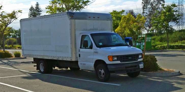 A-23-year-old-Google-employee-lives-in-a-truck-in-the-companys-parking-lot-and-saves-90-of-his-income