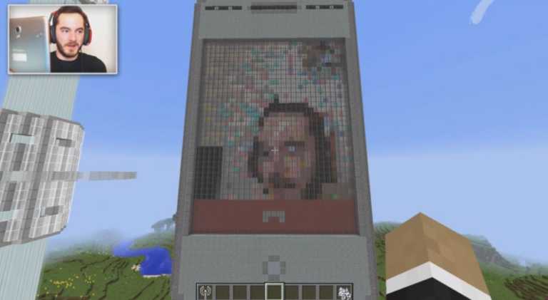 Now You Can Make Real Calls And Use Internet From Inside Minecraft