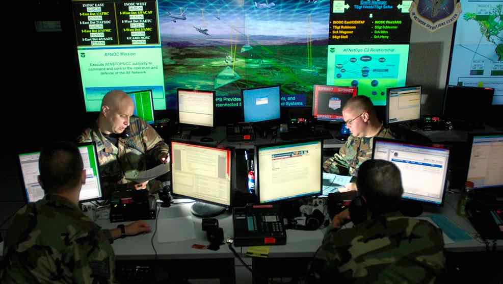 US Military Launches Cyber Attacks on ISIS In Iraq, And ... - 987 x 557 jpeg 39kB