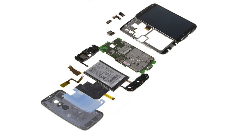What’s Inside My Smartphone? — An In-Depth Look At Different Components Of A Smartphone