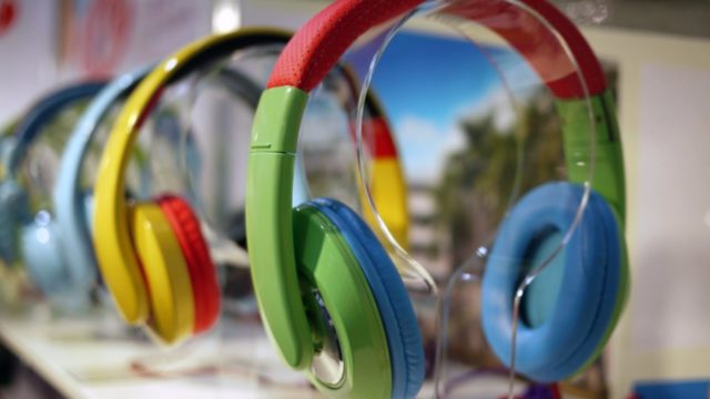 Headphone-image Headphone-image