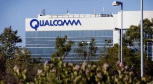 Qualcomm Attempts To Steal iPhone X Spotlight With A List Of ‘Android Firsts’