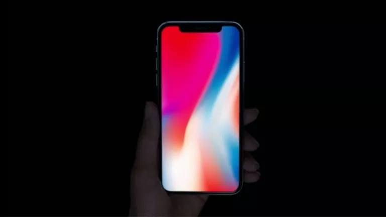 Apple Will Kill iPhone X By Summer 2018, Predicts Analyst