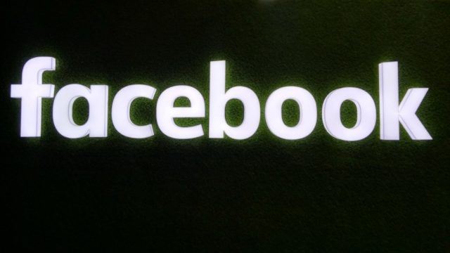 facebook logo white