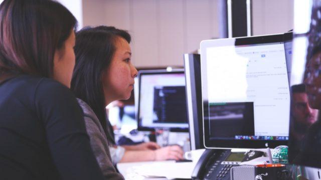 programming languages popular among female coders