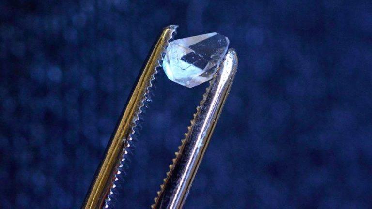 Time crystal