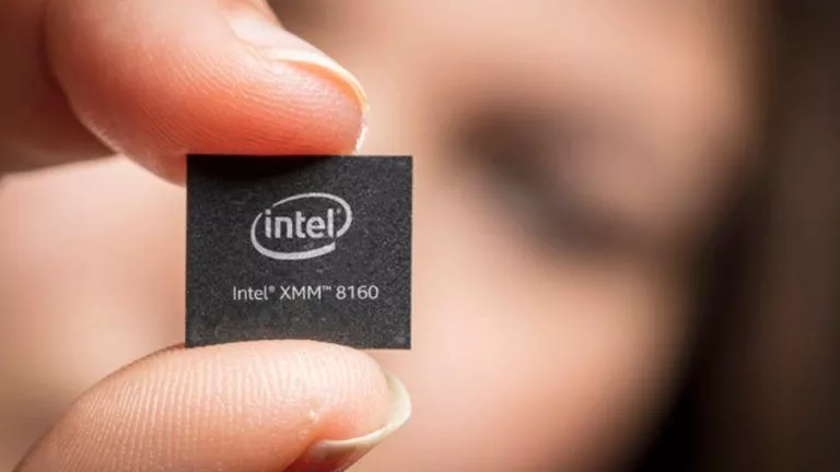 Intel Speeds Up Its First 5G Modem Chip Production