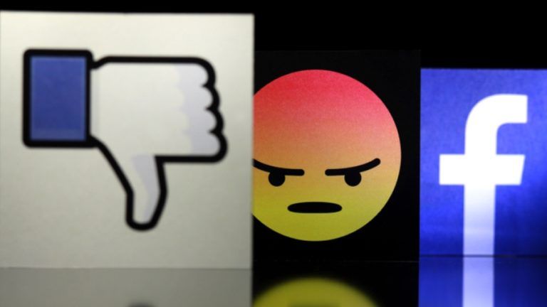 Facebook criticism