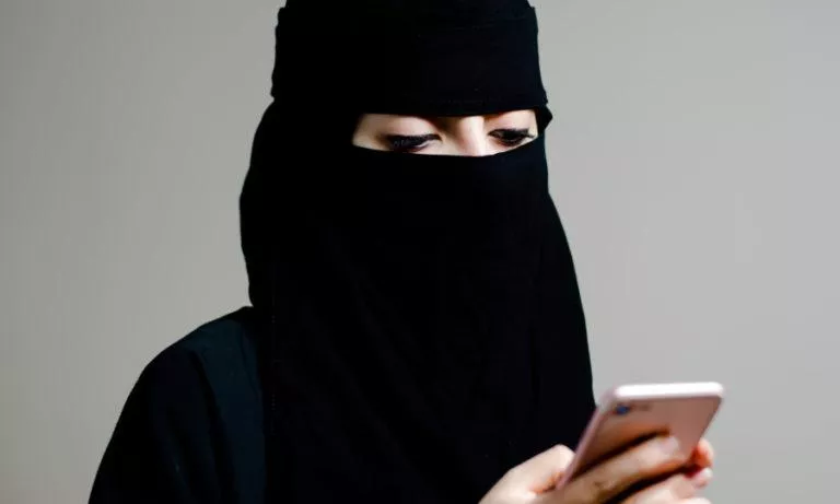 saudi women absher app