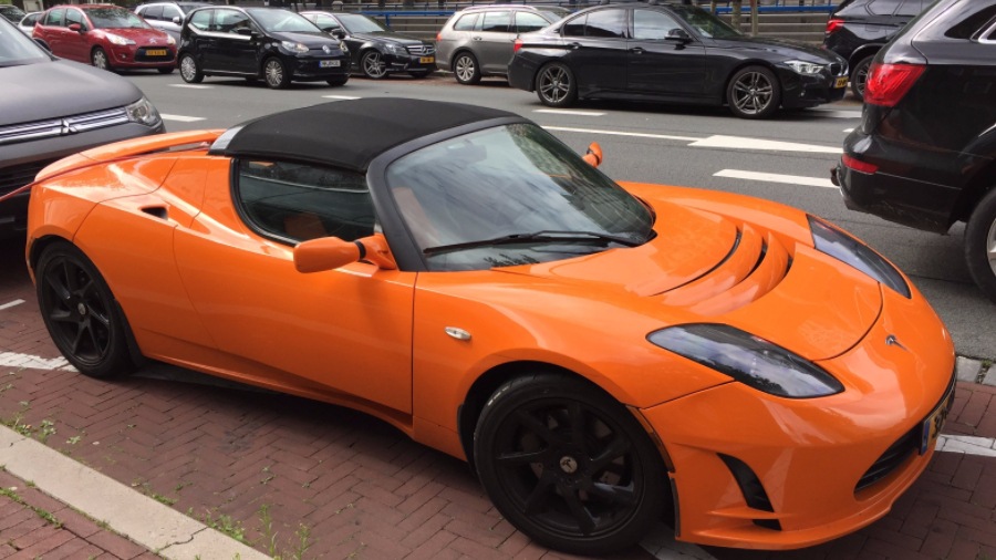 Electric Cars Compared First Gen Tesla Roadster