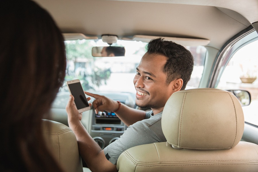 uber driver and passenger