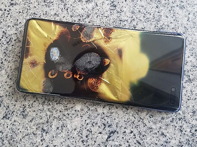 exploded Galaxy S10 5G