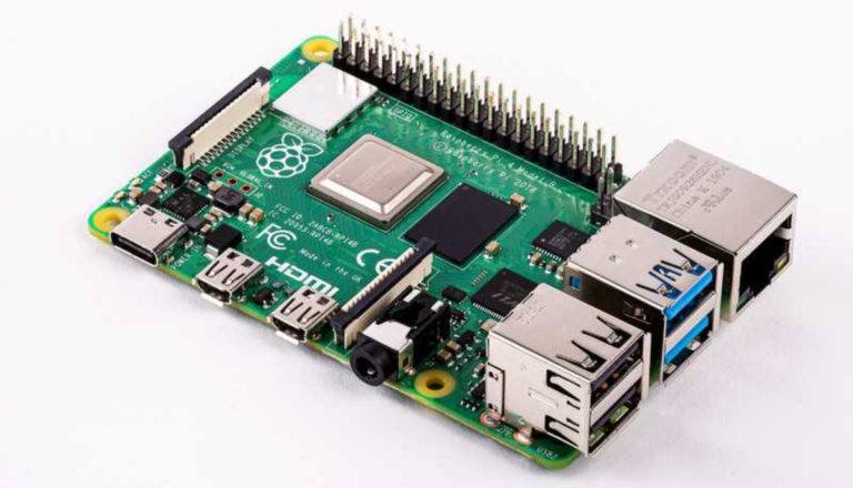 raspberry Pi 4 connected to PCIe