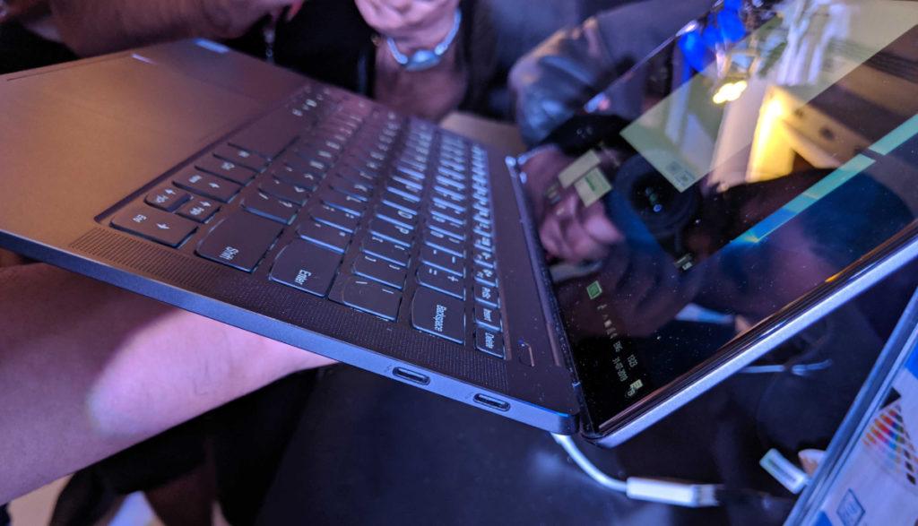 Lenovo S940 Yoga Laptop AI Tracker Camera