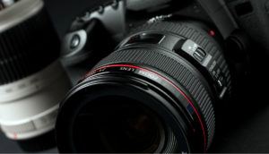 DSLR camera vulnerability