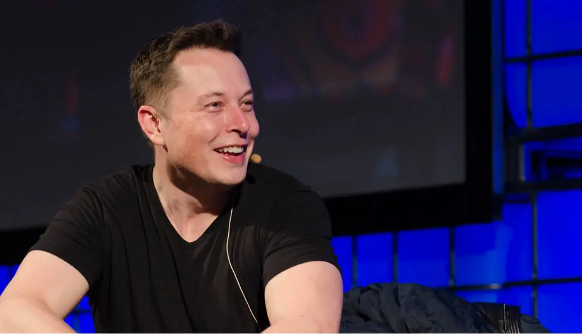 Elon Musk: Computers Will Outshine Humans 