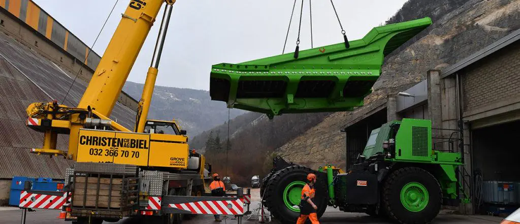 world's largest electric vehicle dumptruck