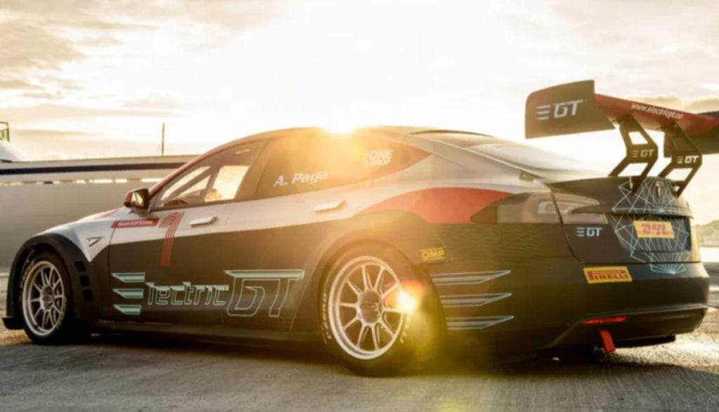 Tesla Model S Becomes The Fastest 4 Door Electric Car At Laguna Seca