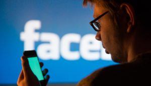 Facebook and Whatsapp share private data to UK