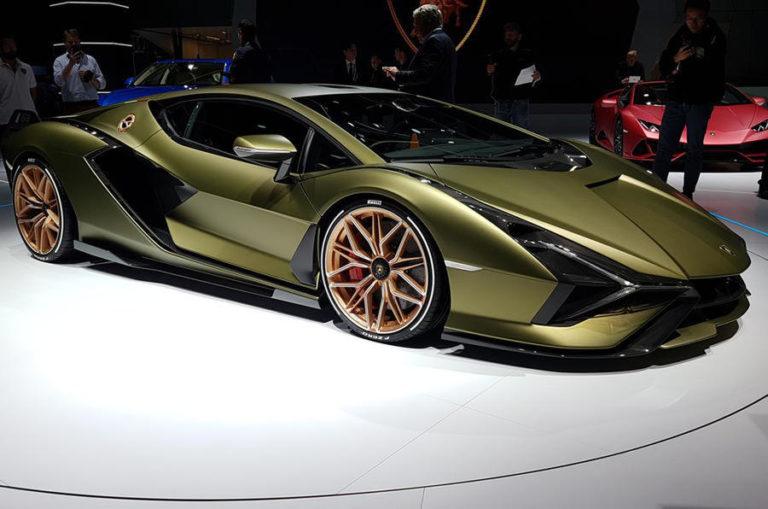 Lamborghini Electric Car Will Be A 4-Seater EV Inspired From Urus SUV
