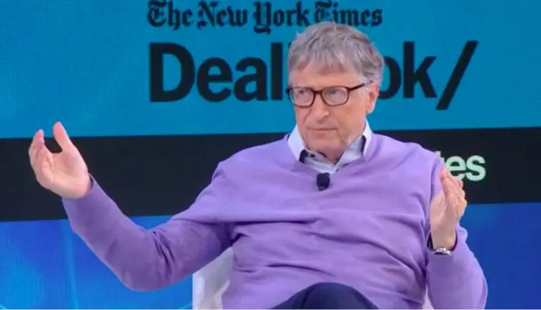 Bill Gates Regrets Windows Mobile ‘Failed’ Due To Antitrust Distraction