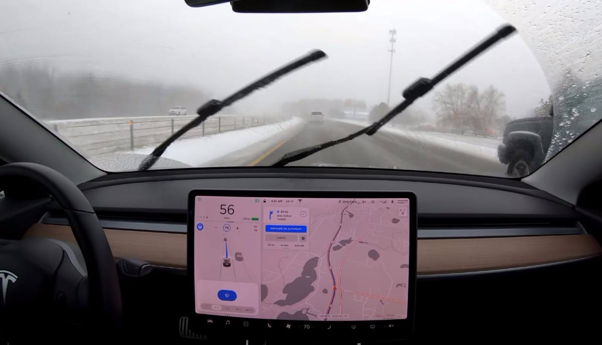 Watch Tesla Model 3 On Autopilot Driving In Heavy Snowfall