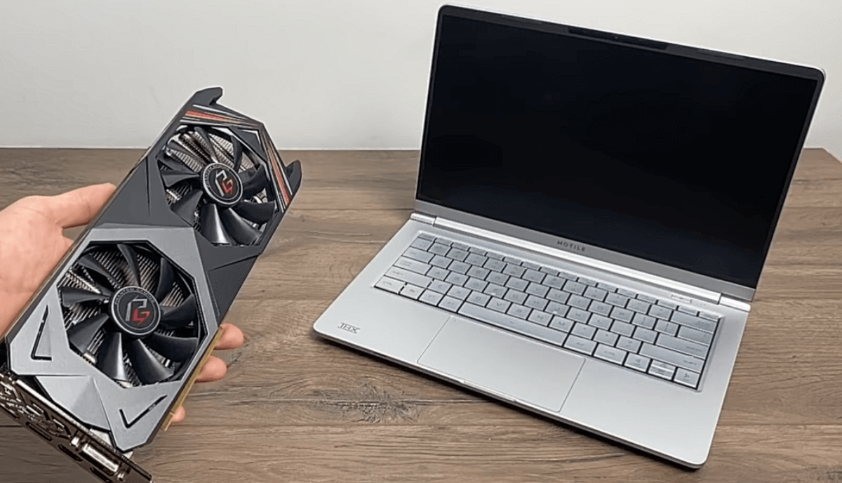 Watch External GPU On 300 Laptop Runs GTA 5 At 1080P 69FPS