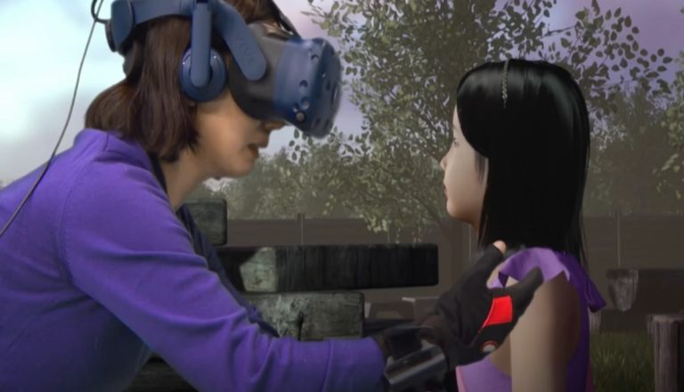 VR brings dead daughter to meet mother