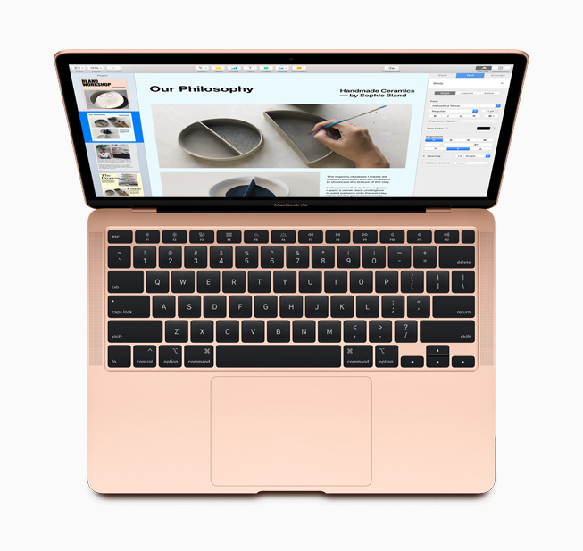 Apple_new-macbook-air-new-magic-keyboard