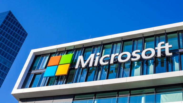 Microsoft Buys Corp.com domain
