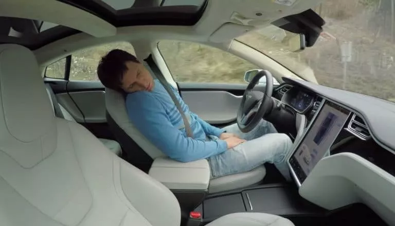 Self-Driving Cars LED_ Tesla Autopilot