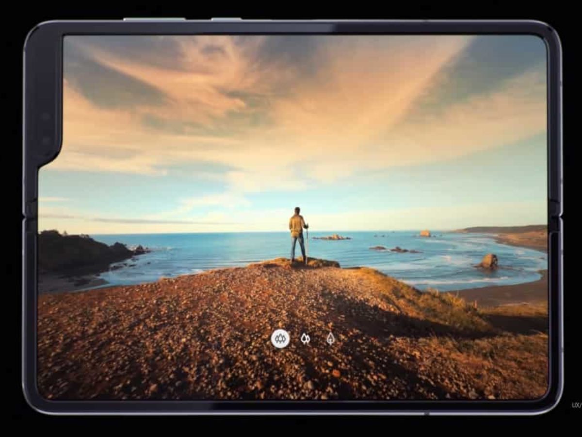 沒5G、降價至 $1100：輕裝版 Samsung Galaxy Fold Lite 規格曝光；可折疊屏幕手機即將 “平民” 化！ 2