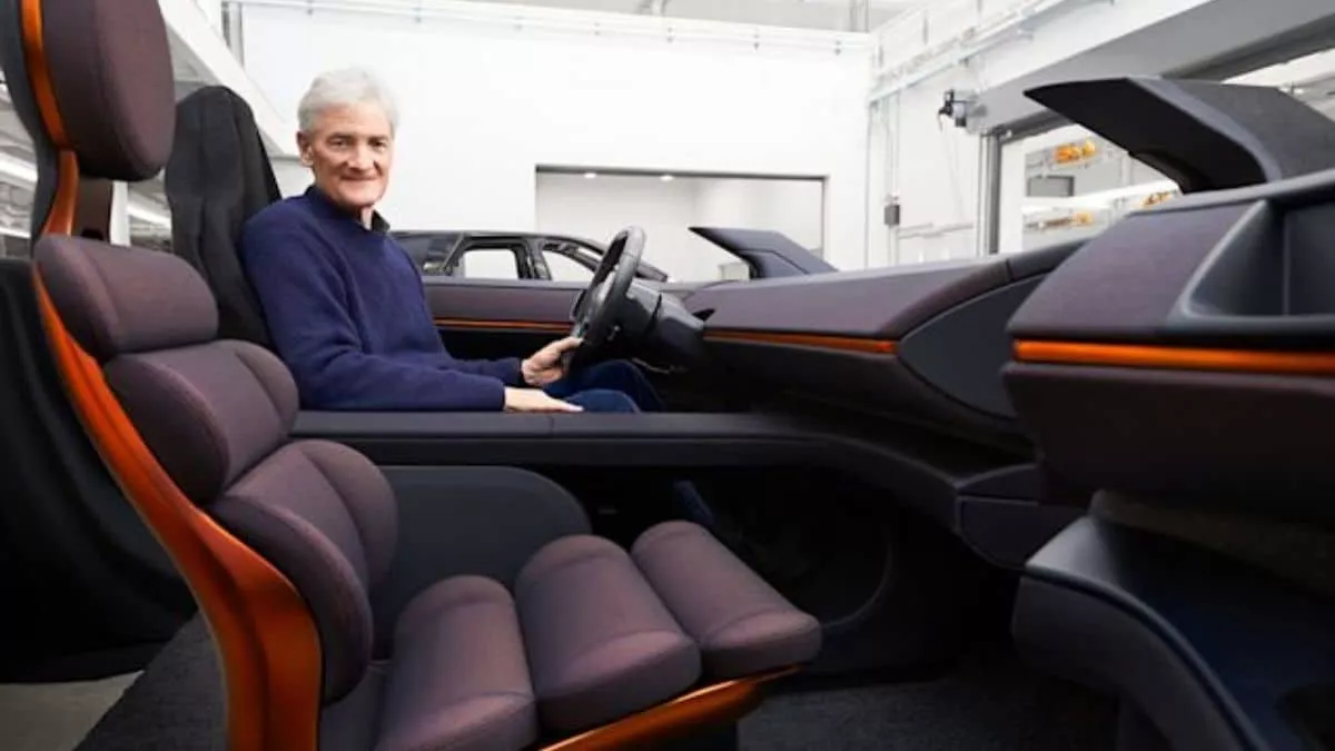 Tesla Model X Dyson electric car interior