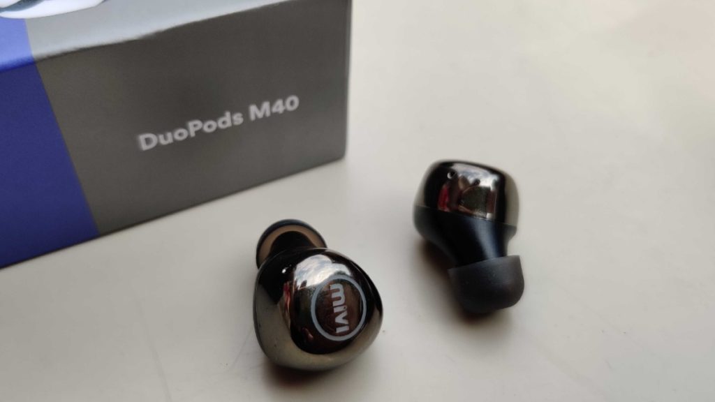 the duopods m40 are the latest edition of wireless headset launched recently by mivi