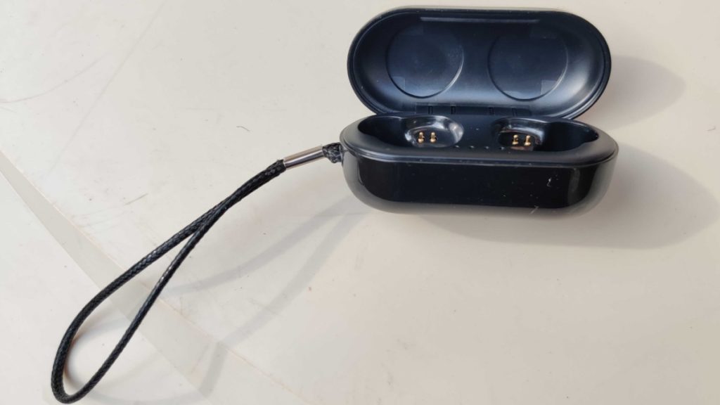 MIVI DuoPods M40 Wireless Earphones Review