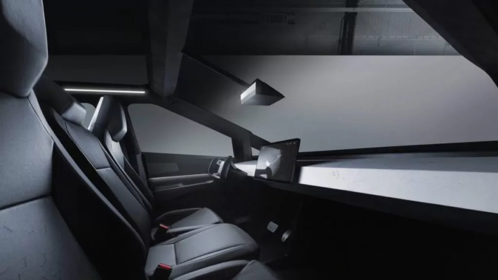 Tesla Cybertruck Changes Steering Wheel