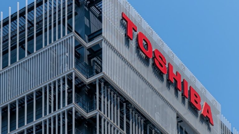Toshiba Quits Laptop Business