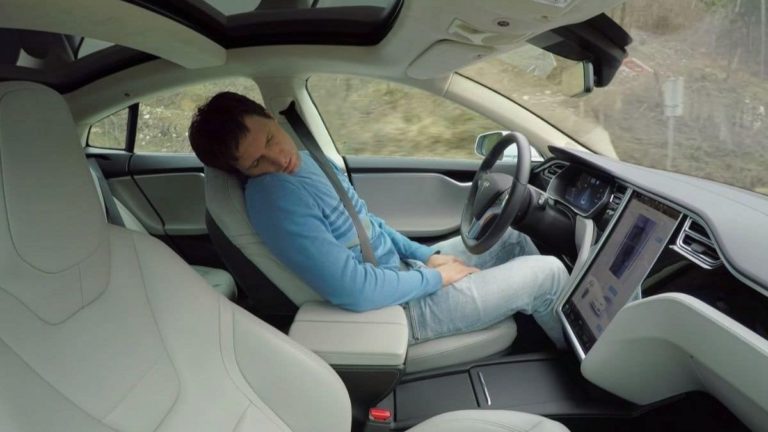 Tesla autopilot mode driver sleepig model s