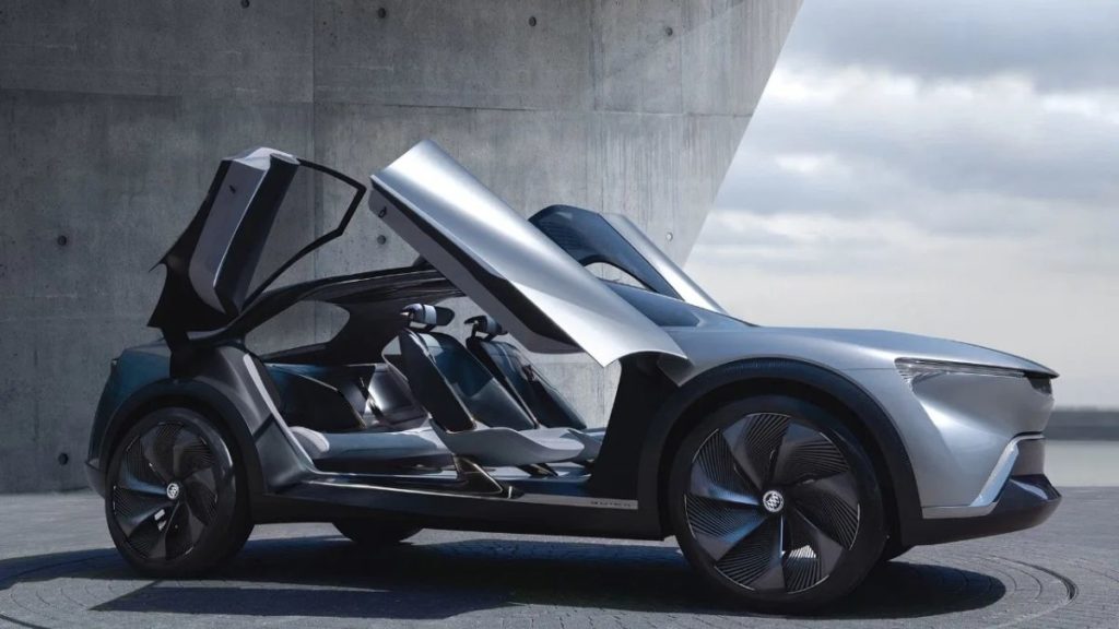 GM Reveals New Electric Car With Over 400 Miles Range: Model S Rival?
