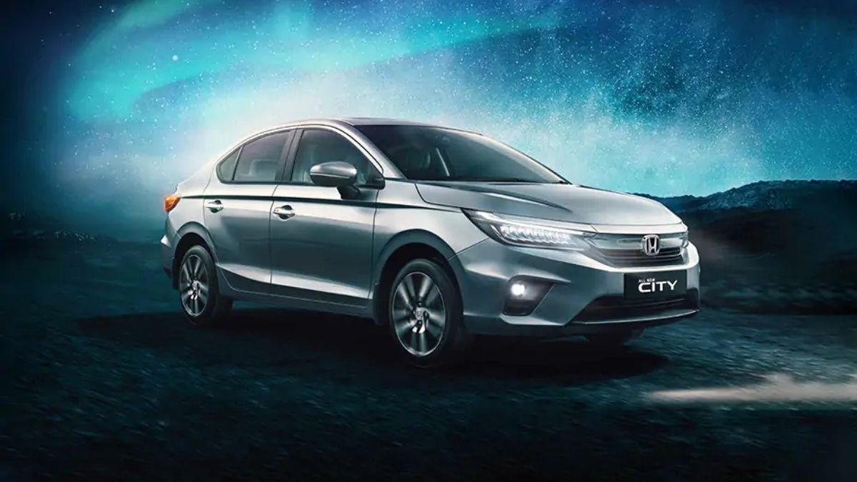 https://fossbytes.com/wp-content/uploads/2020/10/Honda-City-5th-Generation_-best-cars-under-15-lakhs.jpg