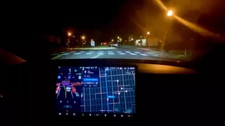 Owner Shares The First Look Of Tesla Full Self Driving Beta