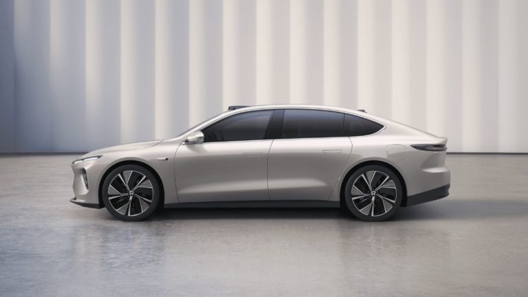 Nio-ET7-electric-sedan