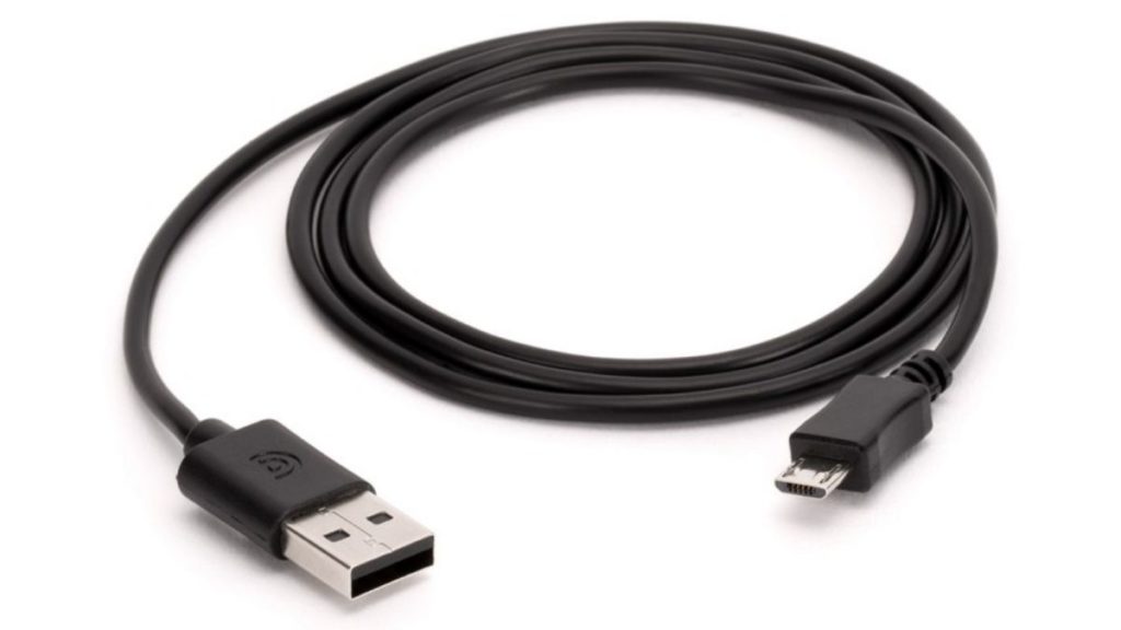 usb cable: best car gadgets 2021