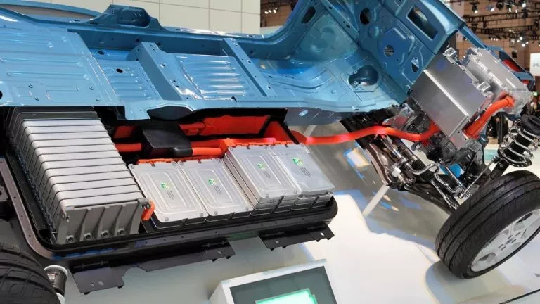 Here’s Everything You Need To Know About Electric Car Batteries